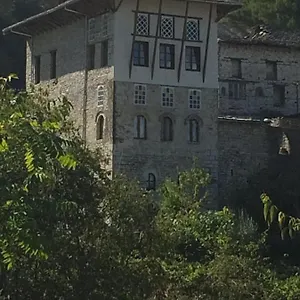 Konaku Pensión Gjirokastër