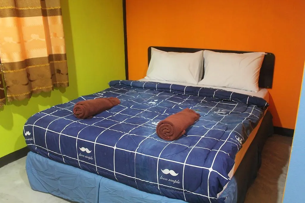 קו פי פי Rc Guest House תאילנד