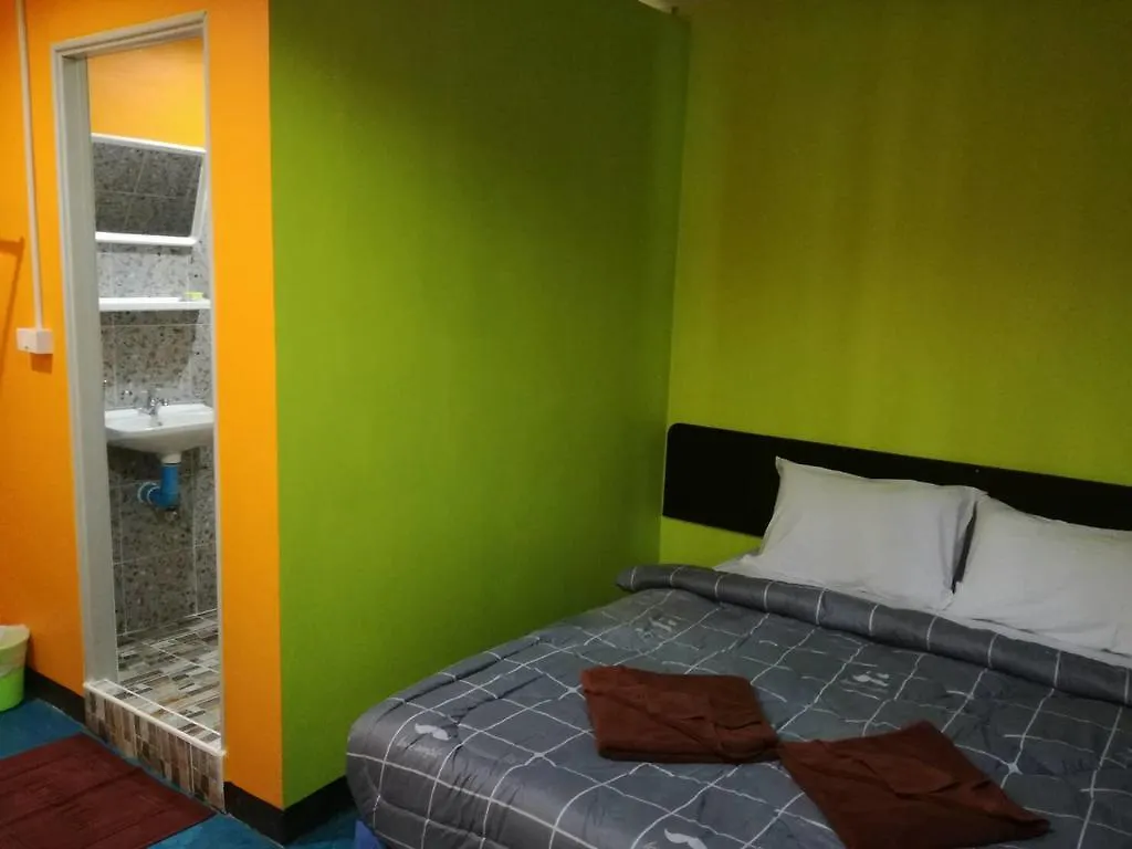 קו פי פי Rc Guest House  קו פי פי